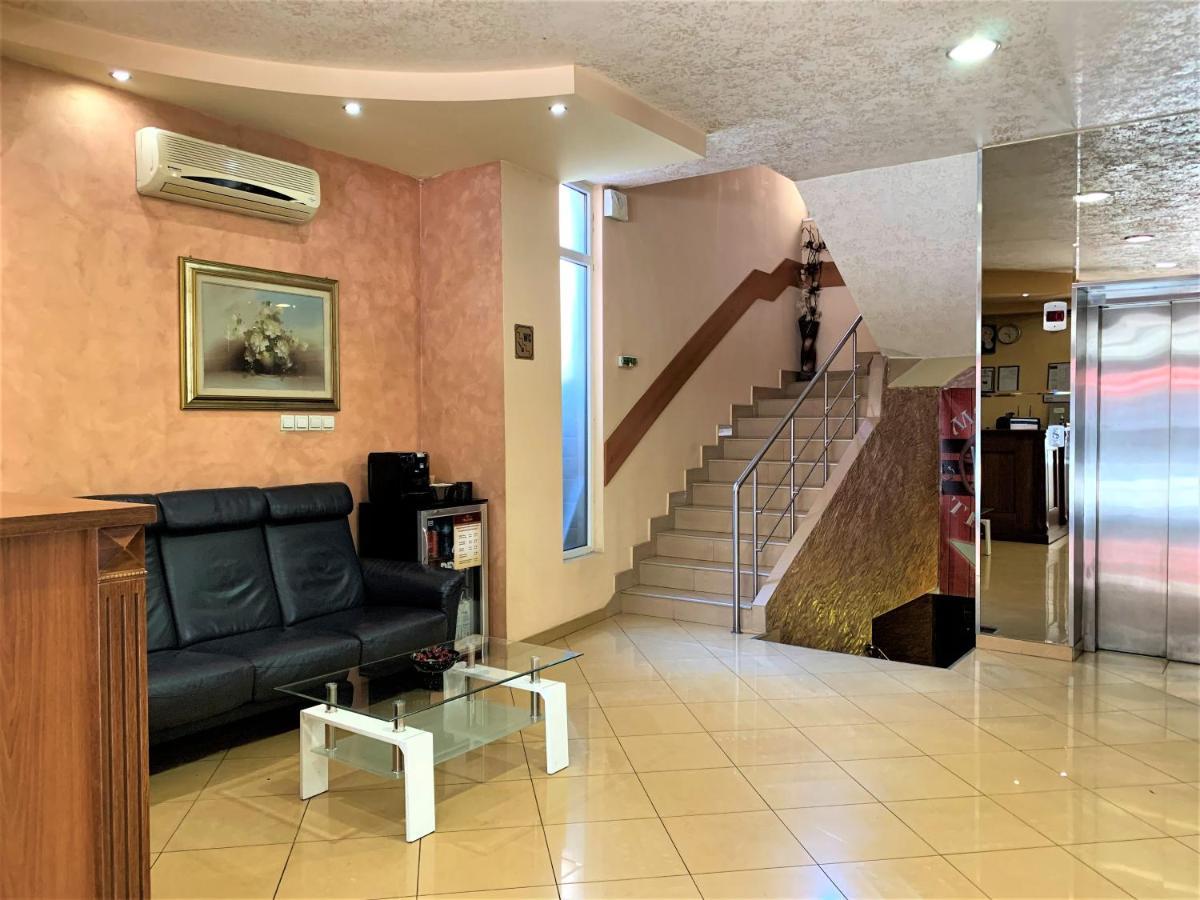Hotel Trayana Stara Zagora Exterior foto