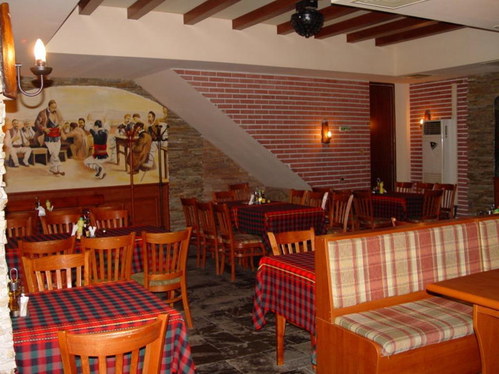 Hotel Trayana Stara Zagora Exterior foto